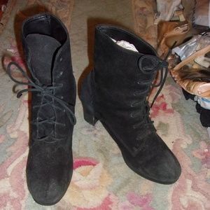 Vintage American Eagle Black Suede Granny Boots 7 Booties
